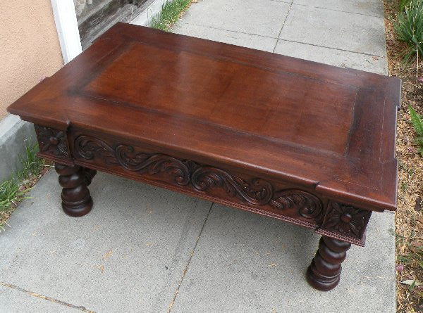 Italian Renaissance Coffee Table · Hand Carved Wood · Leather Top