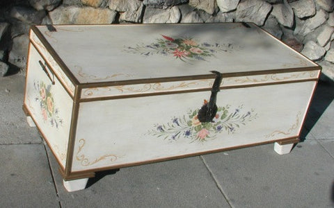 Hand Painted - Mixed Floral Trunk